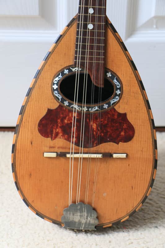 ANTIQUE BOWLBACK MANDOLIN ITALY NAPOLI ‘FRANCESCO PERRETTI AND FIGLI’ FOUNDED IN 1840 ITALIAN MUSICAL INSTRUMENT MAKERS image 1