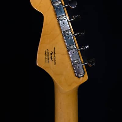 Squier Classic Vibe '60s Stratocaster®, Laurel FB, Lake Placid Blue image 10