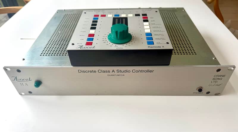 Crane Song Avocet II Monitor Controller - Silver image 1