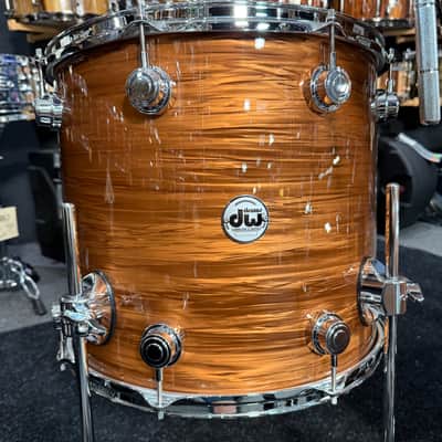 ~WOW!~ DW Collectors Series SSC Maple 4-Piece 10/12/16/22 Drum Kit Set in Bronze Oyster FinishPly with Chrome Hardware image 8