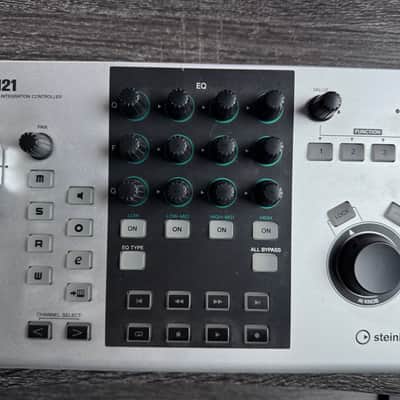 Steinberg CC121 Advanced Integration Controller image 1