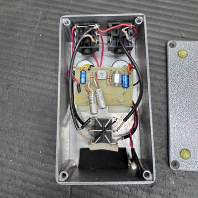 Tone Bender MK1.5 Clone Mullard OC84 Germanium Transistors image 4