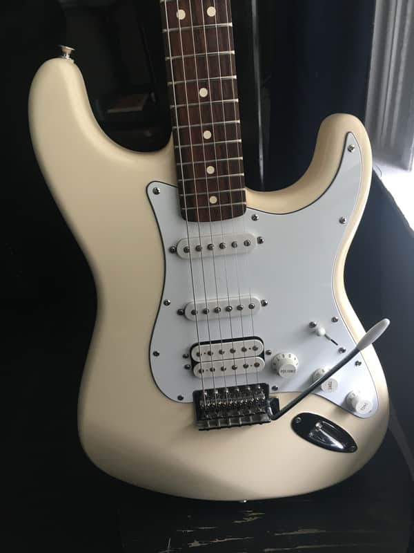 Fender Standard HSS Stratocaster with Rosewood Fretboard 2008 Olympic White image 1