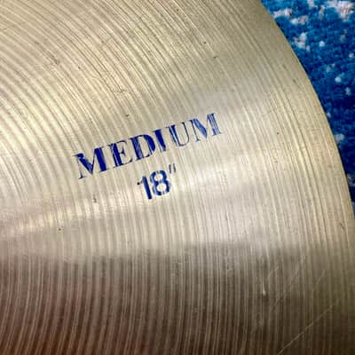 BLUE LABEL 18” Paiste FORMULA 602 MEDIUM Crash 1619g image 3