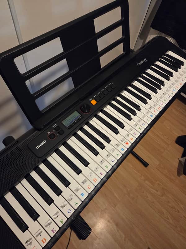 Casio Casiotone CT-S200 61-Key Portable Keyboard - Black (Like New) with Sheet Music Stand & Keyboard Stand - LOCAL PICKUP ONLY image 1
