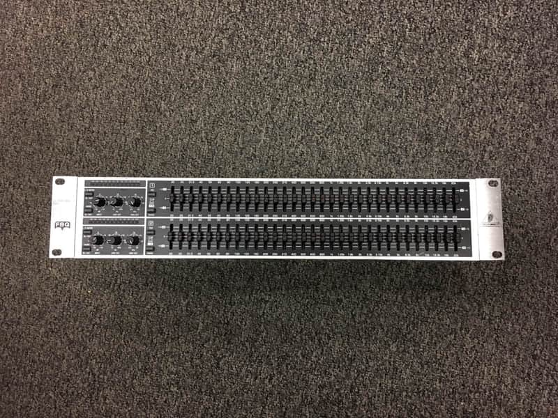 BEHRINGER 31バンド グラフィックイコライザー FBQ3102 Behringer FBQ3102 ULTRAGRAPH PRO 31-Band Stereo Graphic Equalizer