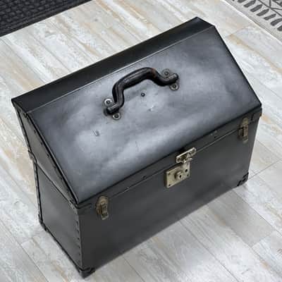 1930-1934 Hohner 41-key Piano Accordion image 5
