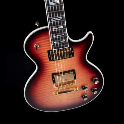 Pre-Owned Gibson Les Paul Supreme - Fireburst With Gig Bag image 3