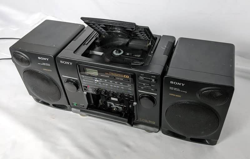 Vintage 90's Sony CFD-510 CD Radio Cassette Mega Bass Speaker