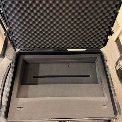 Yamaha MGP24X 24-Channel Analog Mixing Console w/ Rolling Hard Case & Manual 2013 image 20