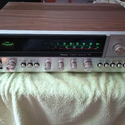Sansui 771 receiver in excellent condition, serviced - 1970's image 4