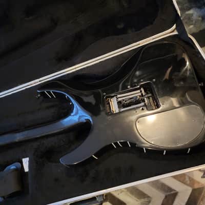 Peavey Vandenberg Custom - Black Puzzle image 16