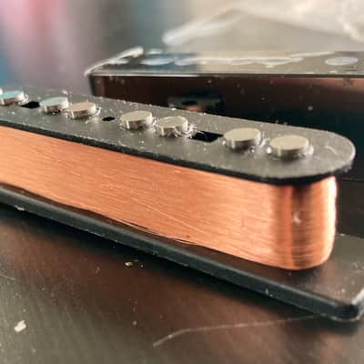 Fender MIM 60s Jazz Bass Pickup Bridge - Black image 1