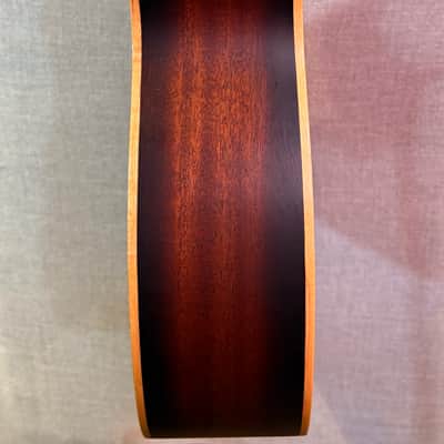 Larrivee OOV-03MH - Vintage Sunburst image 8