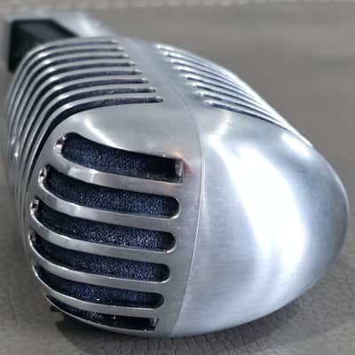 Shure Super 55 Deluxe Supercardioid Dynamic Microphone image 7