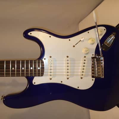 Silvertone Electric ⚡ Guitar Silvertone image 2