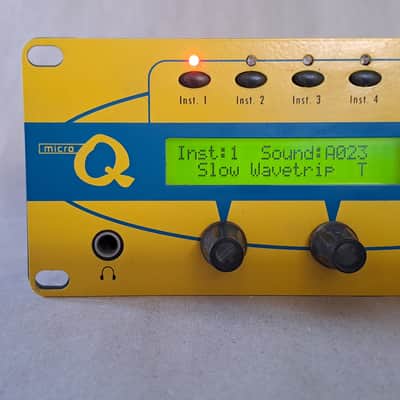 Waldorf Micro Q Rackmount Synthesizer 1999 - 2011 - Yellow image 9