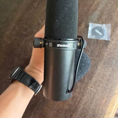 Shure SM7B Cardioid Dynamic Microphone 2001 - Present - Black image 3