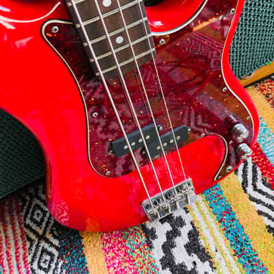 Maison Precision Bass 4-String – Candy Apple Red – Excellent Condition + Gig Bag image 3