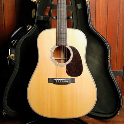 Martin D-28 Authentic 1937 Dreadnought Acoustic Guitar image 2