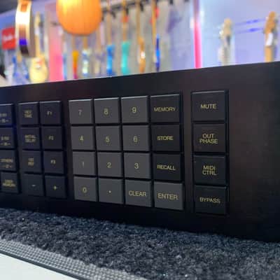 Yamaha REV 7 Digital Reverberator 1980s - Black image 3