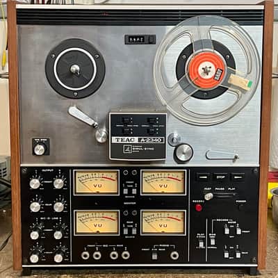 TEAC A-2340 1/4" 4-Track Reel to Reel Tape Recorder 1970s - Silver image 1