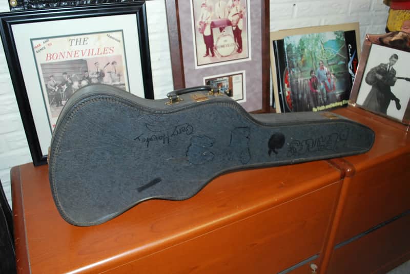 Vintage Original 1963 Harmony Airline Bobcat Soft Shell Guitar Case image 1
