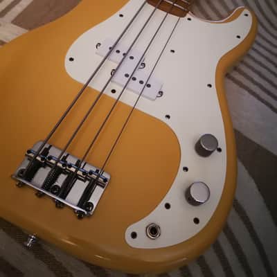 Fender Precision bass Dan Smith 1983 image 2