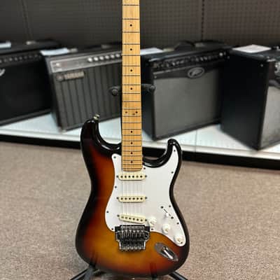Fender Stratocaster ST-557 1989 MIJ - Sunburst image 1
