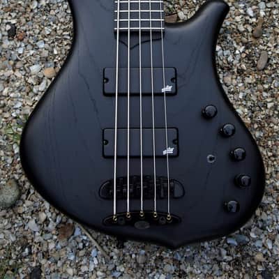 Mayones Slogan 5 MBC - Gothic Black image 1