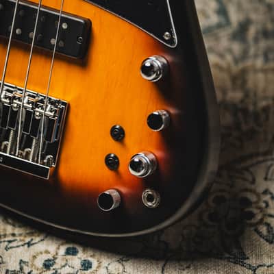 Fodera Emperor 5 Standard Classic-Vintage Sunburst (Optional Color) w/Birdseye Maple FB, Black PG image 3