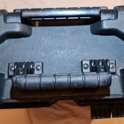 SKB 1SKB19-RSF2U Studio Flyer 2U Rack/Laptop Case 2010s - Black image 7