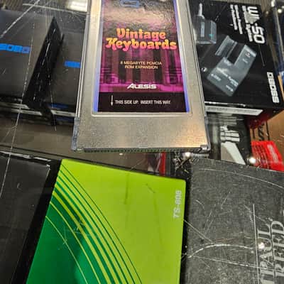 Alesis Q Card Vintage Keyboards