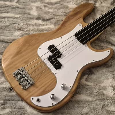Glarry Fretless Precision Bass - 4-String - Set-Up - Natural - Rosewood Fingerboard image 1