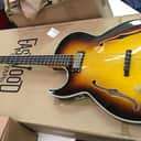 Lefty Left Handed Eastwood Custom Shop Saturn IV Bass 2016 Sunburst
