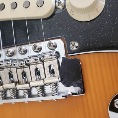 Fender Performer 2024 - Spruce - Honey Burst image 6