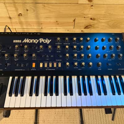 KORG MONO/POLY ANALOG VINTAGE 1981-84 - BLUE