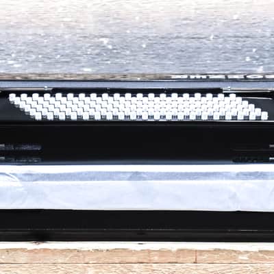 Hohner Bravo III 120 Black 120-Bass 41-Silent Key 3-Voice Piano Accordion w/Bag image 9