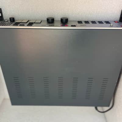 EMT 982 image 9