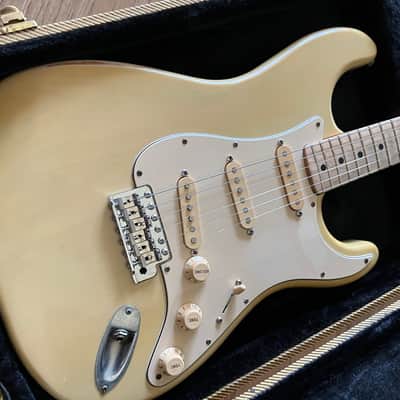 Fender Stratocaster with Maple Fretboard 1978 - 1979 - Olympic White image 23