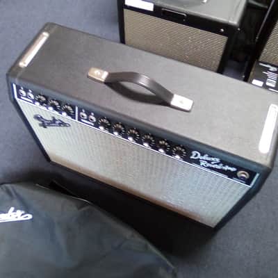 Fender Deluxe Reverb tube amp image 2