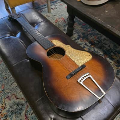 1930s Regal - First National Institute of Allied Arts - Guitar image 8