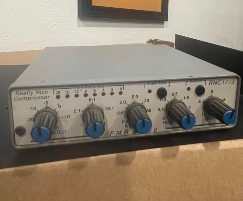 FMR Audio Really Nice Compressor RNC 1773