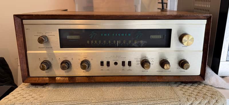 Vintage Fisher 500-C Tube Receiver w/ Wood Case – Works Great