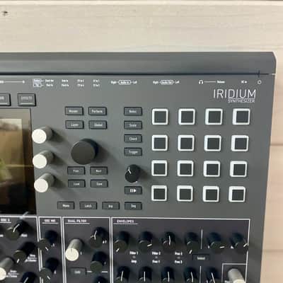 Waldorf Iridium Desktop Synthesizer - Black image 4
