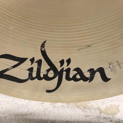 Zildjian 24" A. Avedis Medium Sizzle Ride Cymbal Vintage 1980's image 12