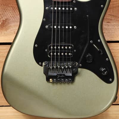 FENDER VINTAGE 1986 CONTEMPORARY STRATOCASTER HSS MIJ JAPAN Stock Tremolo 28151 image 5