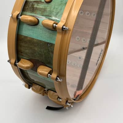 Maple wood stave MadCatdrums snare SM-008 2023 - Polished epoxy blue sky image 4