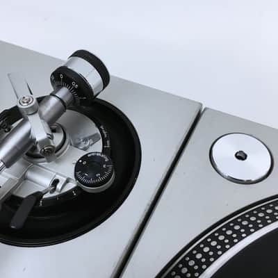 2 Technics SL-1200 MK2 (120V) image 6