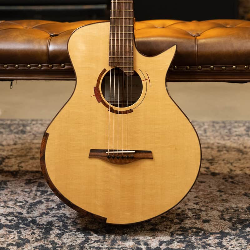 LoneTree Guitars Artist Series 12 Fret Small Jumbo image 1